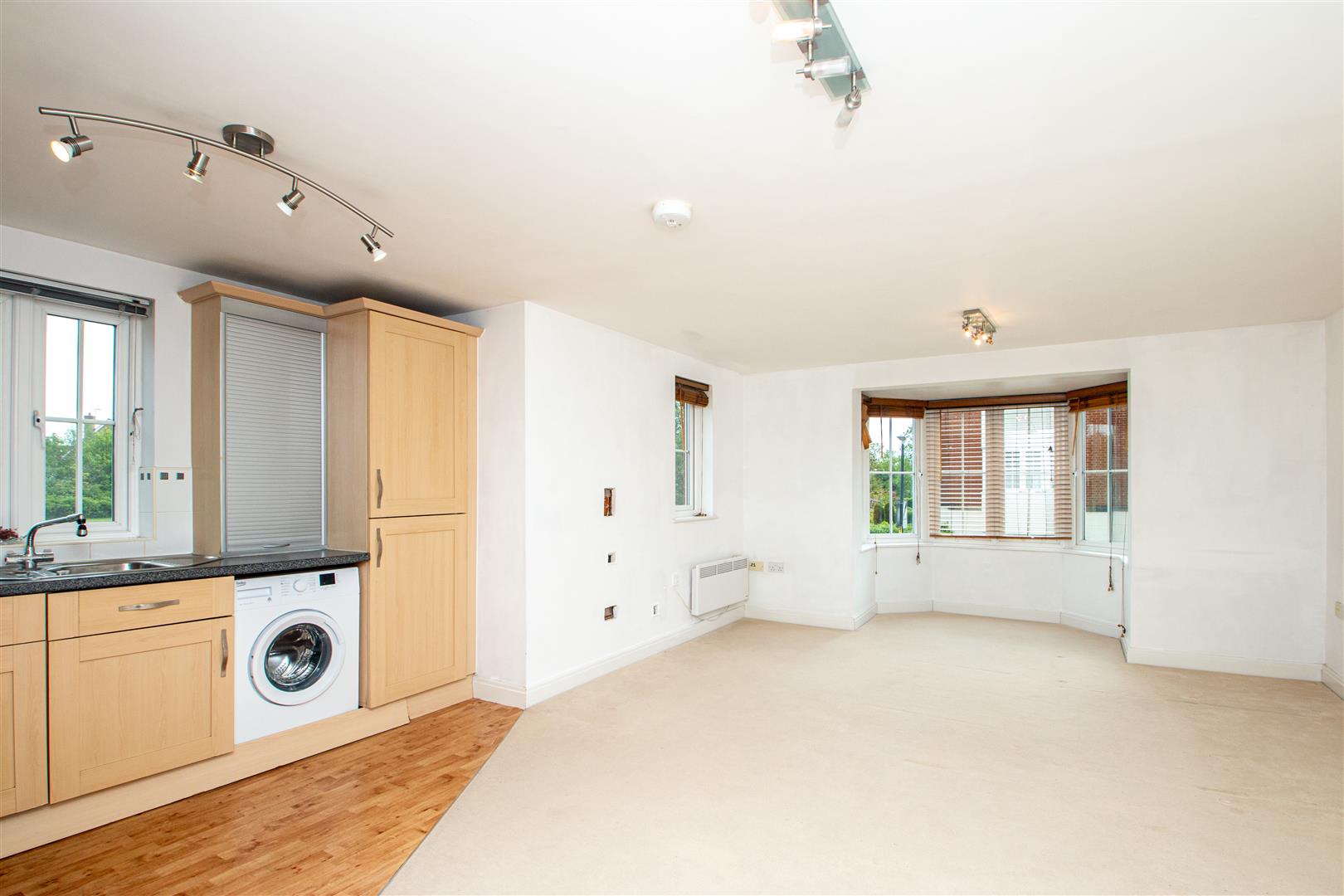 1 bed property in Harlow Crescent, Milton Keynes